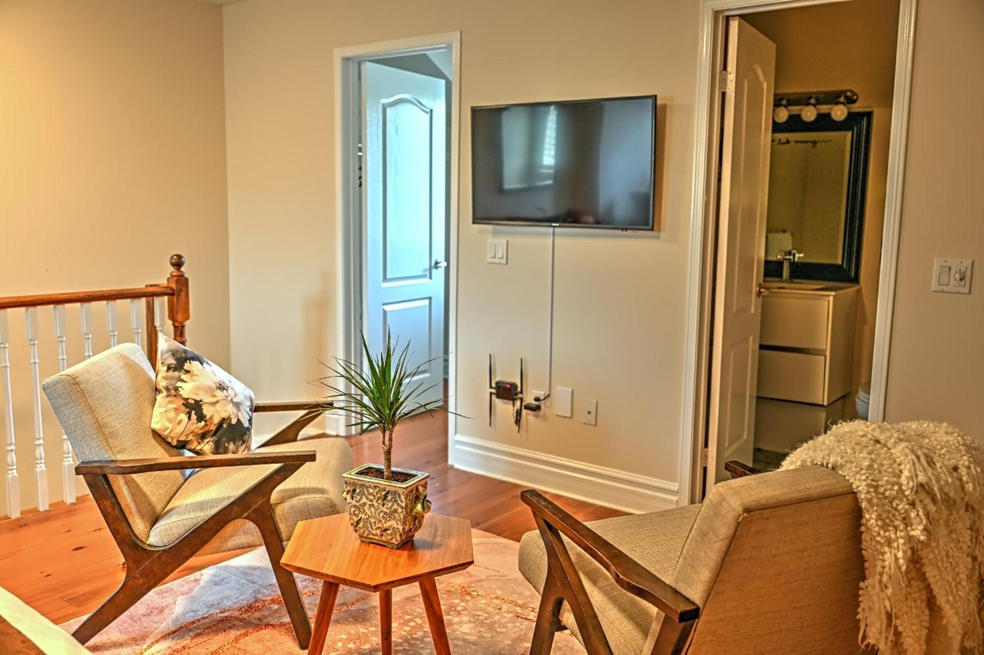 تورونتو Welcome Home! Acores Bed & Breakfast الغرفة الصورة